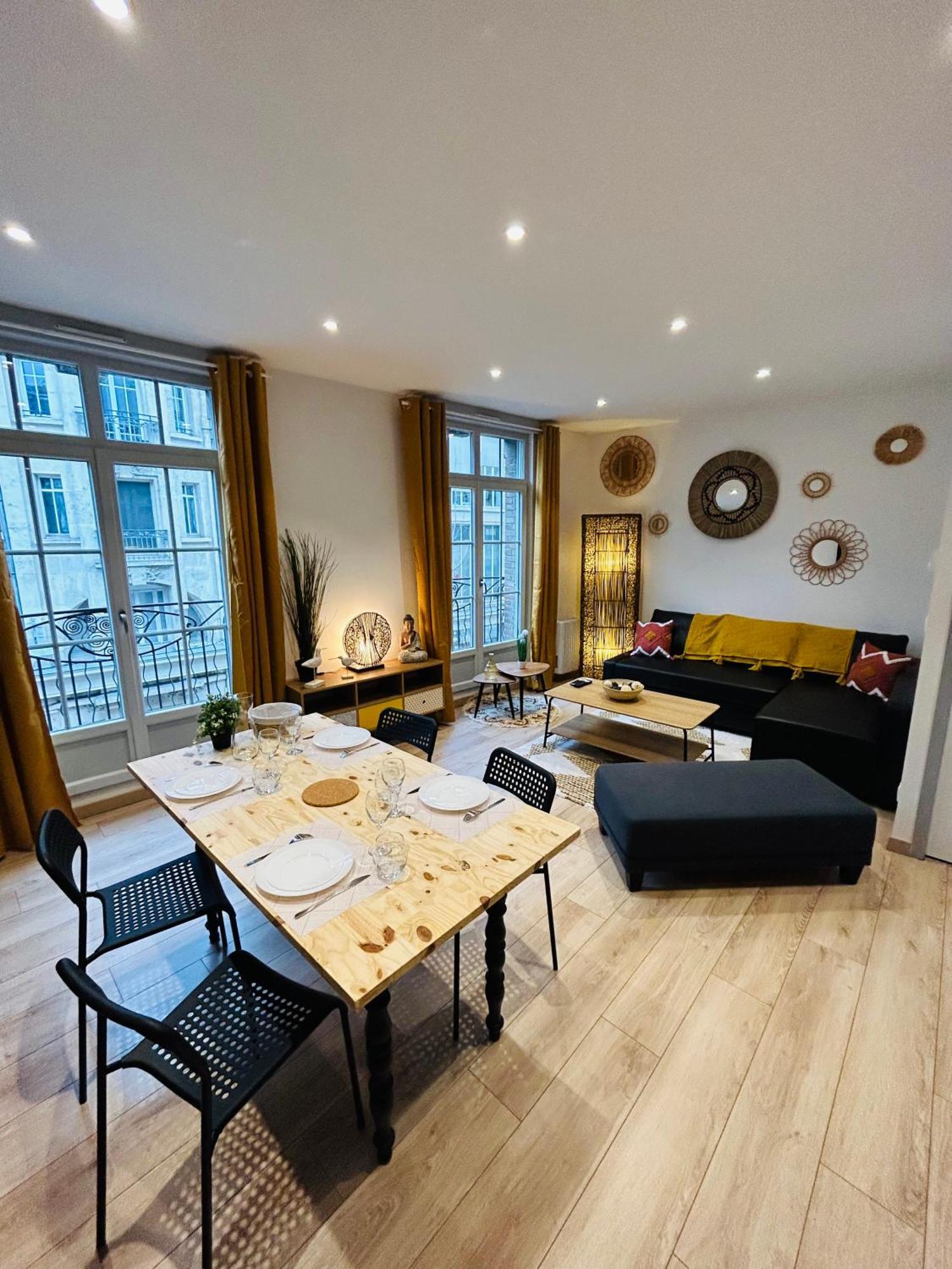 L'Etape Des Sacres Apartment Reims Bagian luar foto