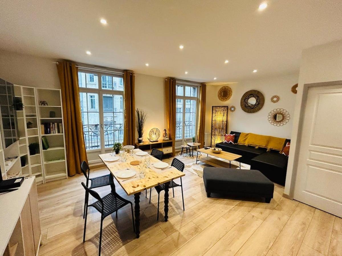 L'Etape Des Sacres Apartment Reims Bagian luar foto